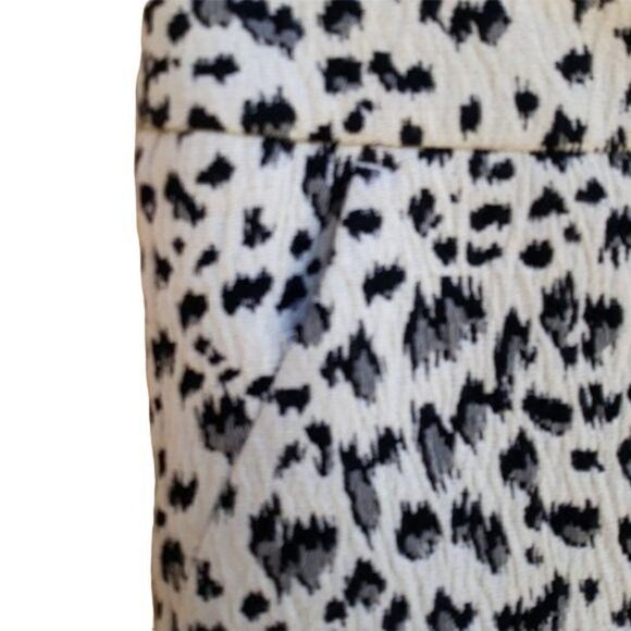 Ann Taylor Loft White Gray Leopard Print Day To Night Mini Pencil Skirt Sz S - Picture 6 of 12